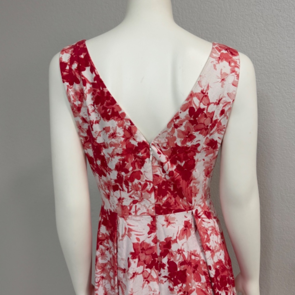 Adrianna Papell Red Floral Dress. - Picture 8 of 14